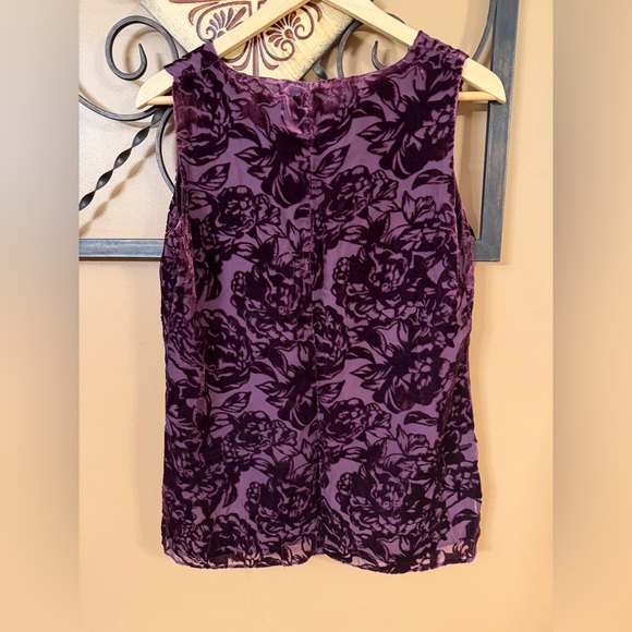 White House Black Market Purple Floral Velvet Blouse - Picture 2 of 6